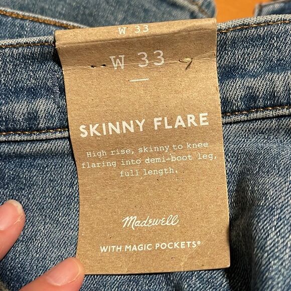 Madewell Skinny Flare High Rise Jeans in Fairson Wash Size 33 NWT - Picture 9 of 16